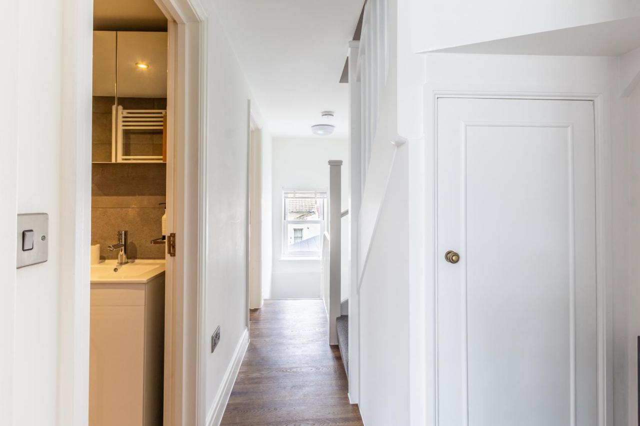 Bright Cheery 4 Bd Apartment By Brighton Station Zewnętrze zdjęcie