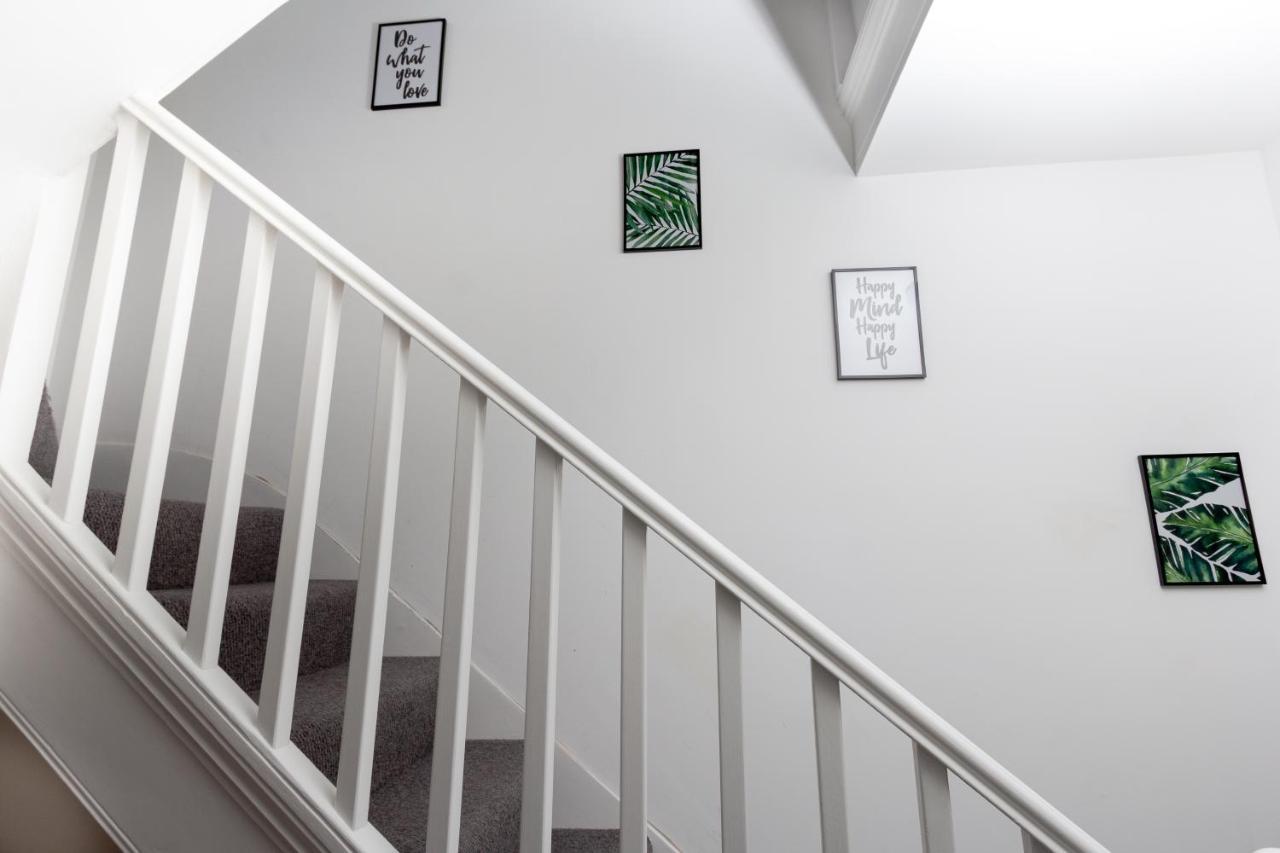 Bright Cheery 4 Bd Apartment By Brighton Station Zewnętrze zdjęcie